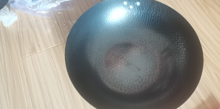 烘焙精灵章丘铁锅手工锻打家用锤纹炒锅无涂层不易粘锅平底锅电磁炉通用_32cm平底铁锅玻璃盖赠品晒单图
