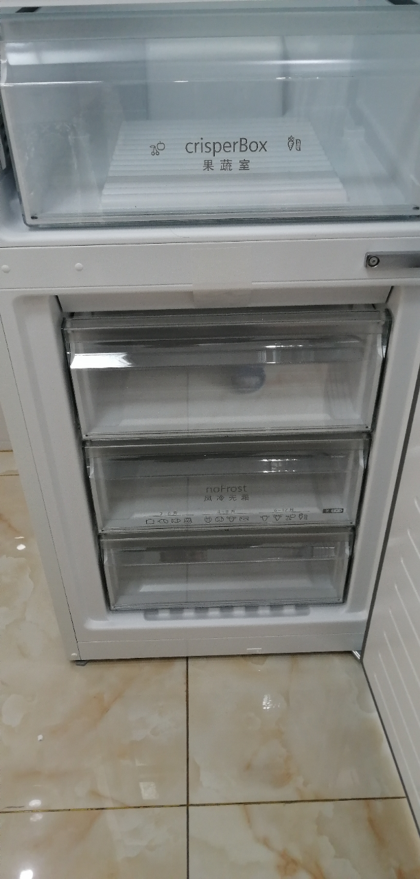 西门子(SIEMENS)321升两门冰箱极简白色外观风冷无霜 LED智能显示KG32NV21EC晒单图