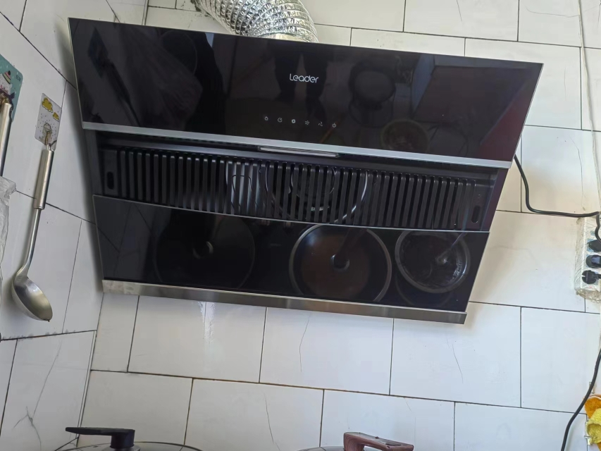 海尔智家统帅(leader)抽油烟机IC196 侧吸20m³大风量家用厨房大吸力油烟机 触控面板易清洁油烟机单机晒单图