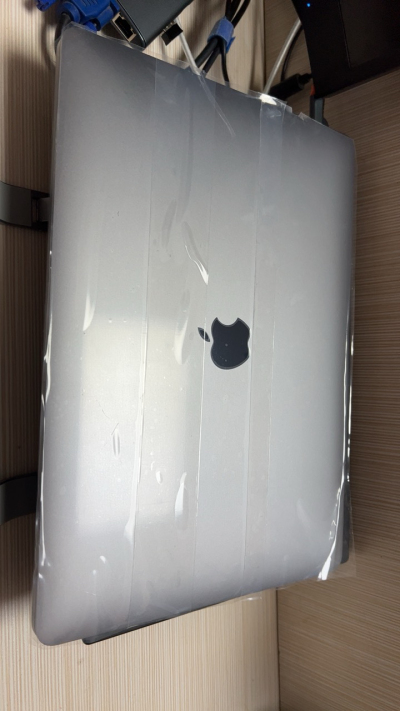 Apple MacBook Pro 13英寸 M2- 怎么样？大神吐槽揭秘？