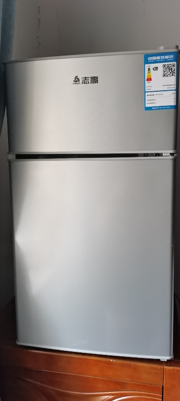 志高(CHIGO)BCD-59A138L 小型双门迷你小冰箱 家用双开门电冰箱 节能两门冰箱小闪亮银直冷晒单图