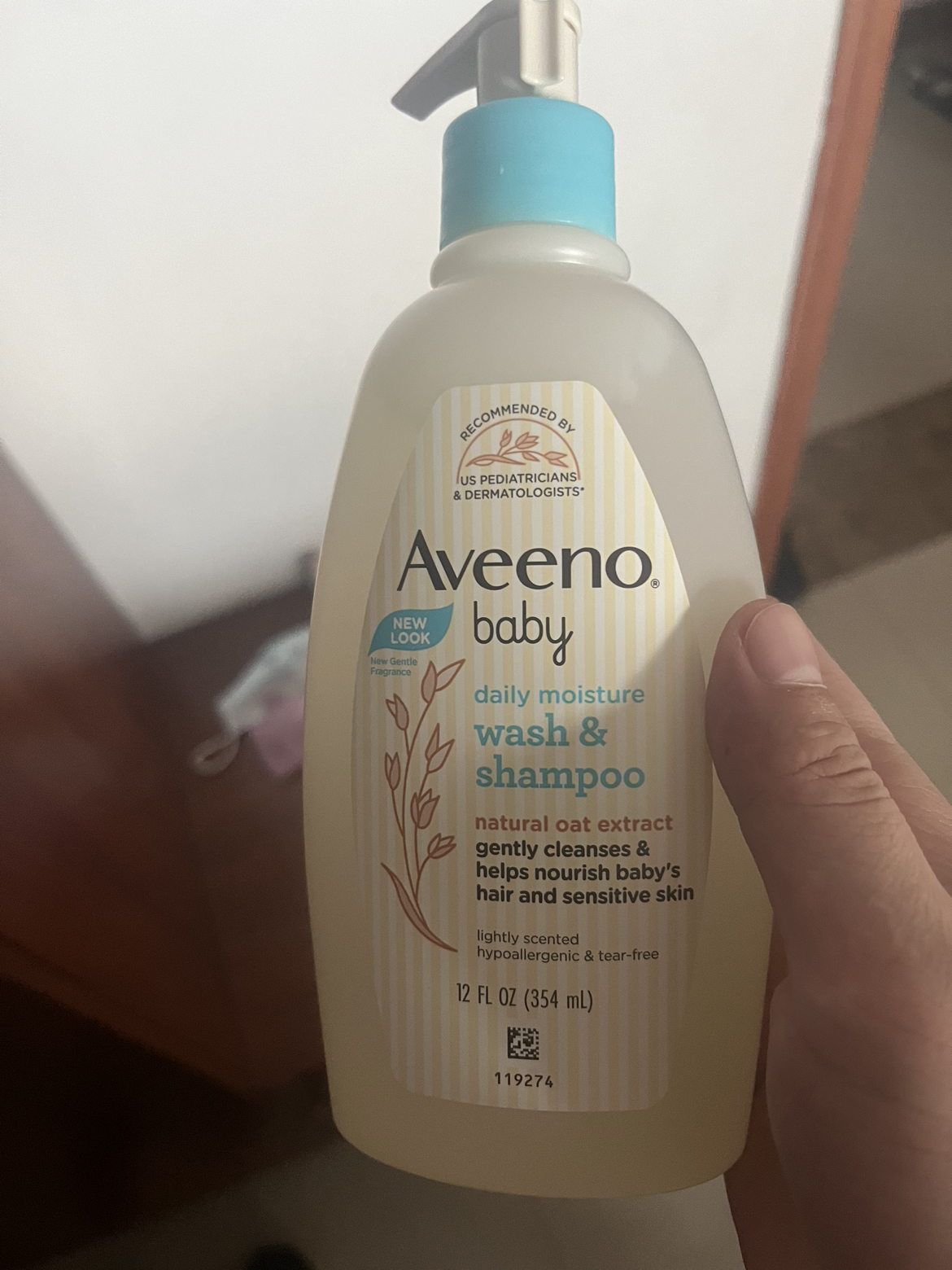 Aveeno艾惟诺儿童洗发水沐浴露婴儿洗头膏沐浴液洗护二合一 低泡洁净沐浴液宝宝每日倍护洗发沐浴露354ml晒单图