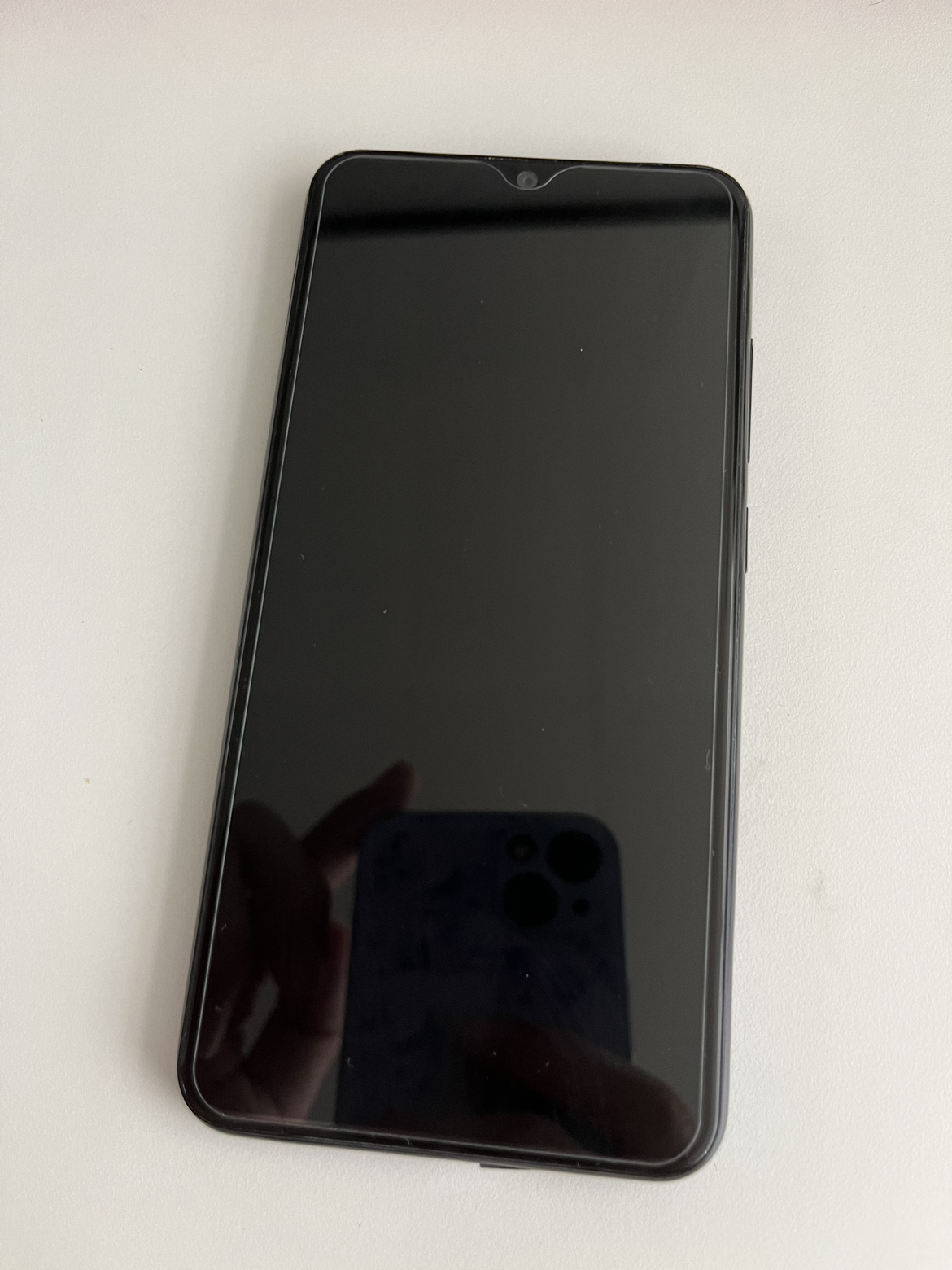 [二手9成新]vivo Y93 水滴屏全面屏4GB+64GB 全网通 移动联通电信全网通4G手机 双卡双待 星夜黑晒单图