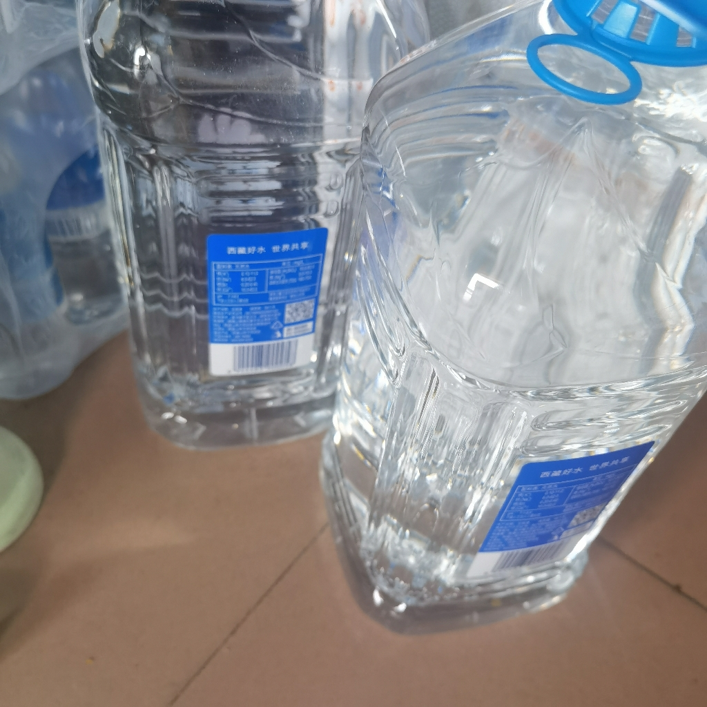 格桑泉 西藏富锶雪山矿泉水500ml*24瓶/箱 珍稀水源地 运动补水商务会议用水 瓶装水 配送到家晒单图