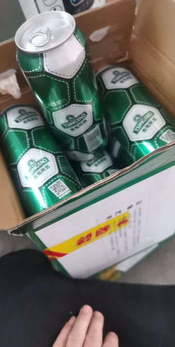 青岛啤酒(TSINGTAO)足球罐啤酒10度500ml*12罐*2箱(ZB)晒单图