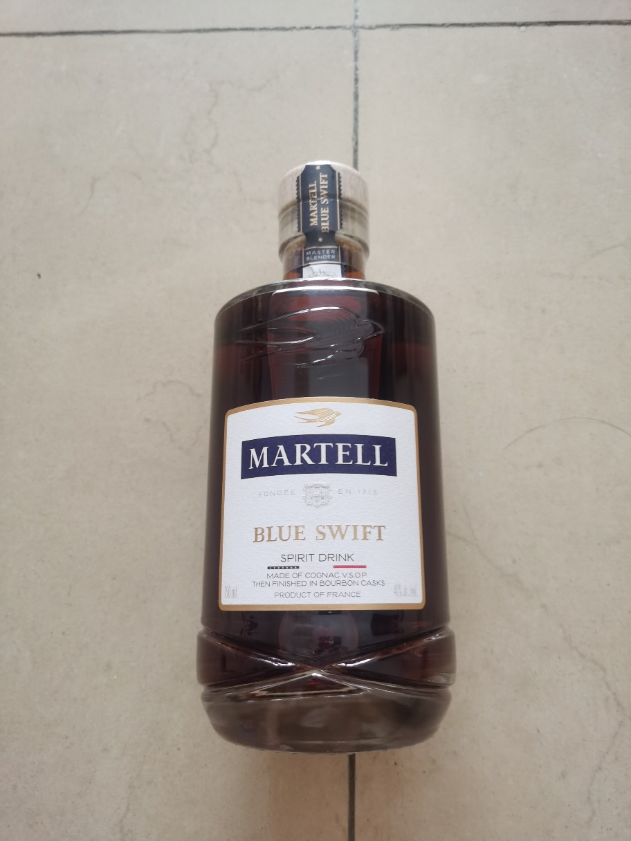 马爹利(Martell)波本 蓝淬燕 法国干邑白兰地 750ml/瓶 海外版晒单图