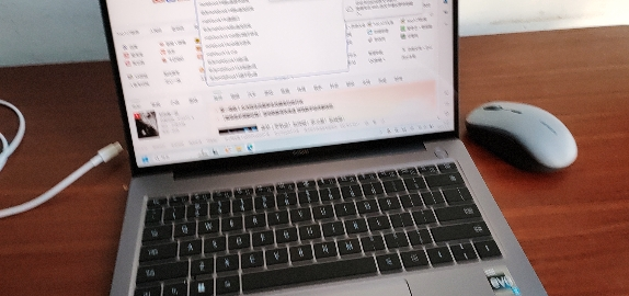 华为HUAWEI MateBook 14s 2022款 14.2英寸 英特尔Evo 12代酷睿标压i5-12500H 16GB+512GB 深空灰 笔记本电脑 轻薄本 触控全面屏晒单图