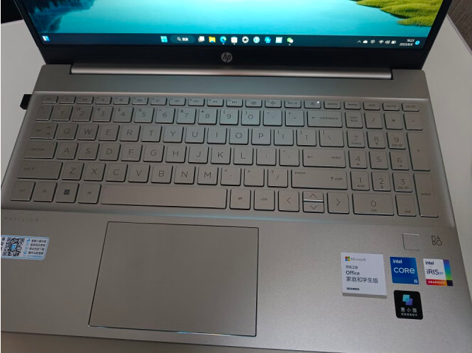 惠普(HP)星Book Plus 15.6英寸大屏轻薄本笔记本电脑(13代酷睿i5-1340P 16G 1TB固态 锐炬显卡 高清屏 指纹识别 背光键盘)银色晒单图