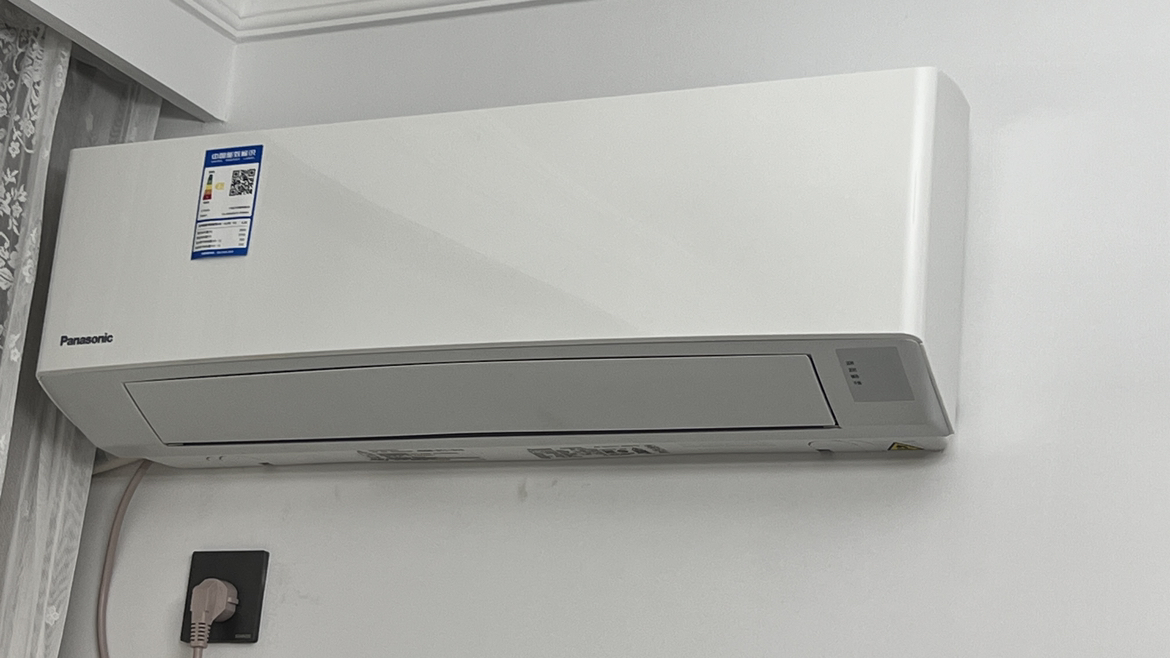 松下(Panasonic)1.5匹 新能效变频冷暖壁挂式空调挂机WIFI智能电辅加热一键睡眠 滢风系列 JM35K230晒单图