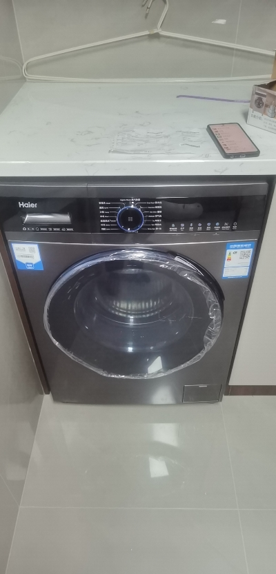 海尔(Haier) 滚筒洗衣机 10公斤洗烘一体机 一级能效 全自动上排水 直驱变频 EG100HMATE71S晒单图