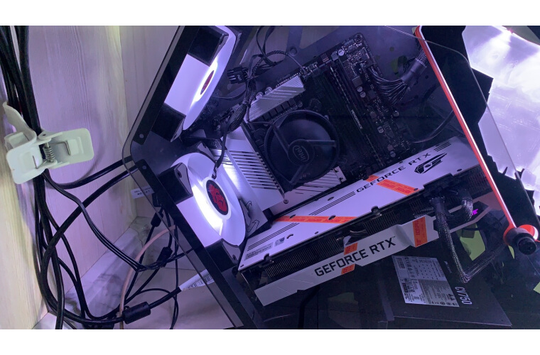航嘉GX700Pro直出台式机电脑电源 背线电源主动式电脑电源游戏主机甲骨龙DIY组装机电源 额定700W直出单电源晒单图