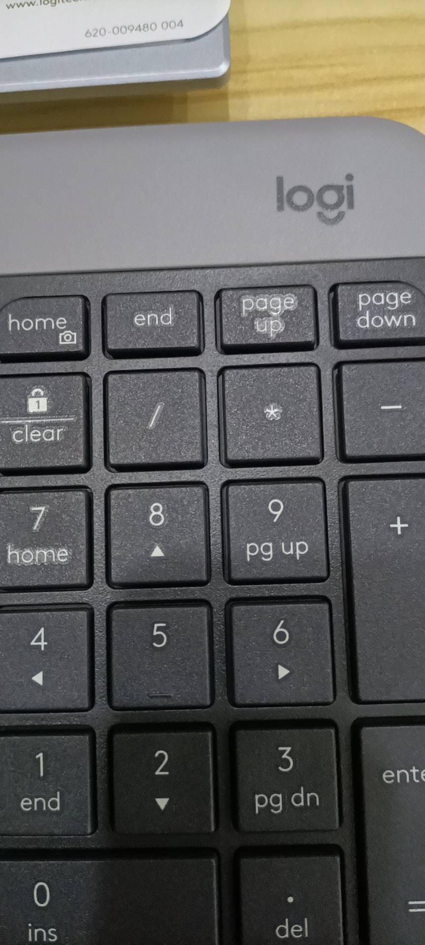 罗技(Logitech)K580 轻薄多设备无线蓝牙键盘便携笔记本平板办公键盘 黑色晒单图