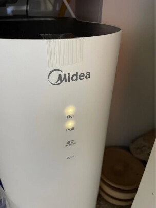 美的(Midea)智能净水器 家用厨下直饮大通量RO反渗透净水机MRC1882A-600G(花生600G)晒单图