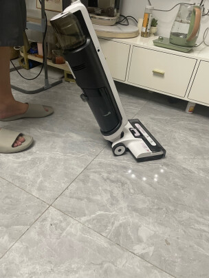 美的(Midea)洗地机X7无线智能深度清洁除菌吸尘器家用吸拖洗扫一体拖地机晒单图