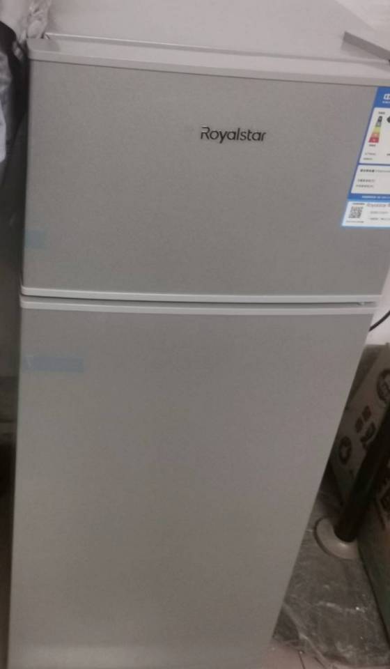 荣事达(Royalstar)86升迷你冰箱小型双门电冰箱家用宿舍冷冻冷藏节能一级能效 BCD-86A158银色晒单图