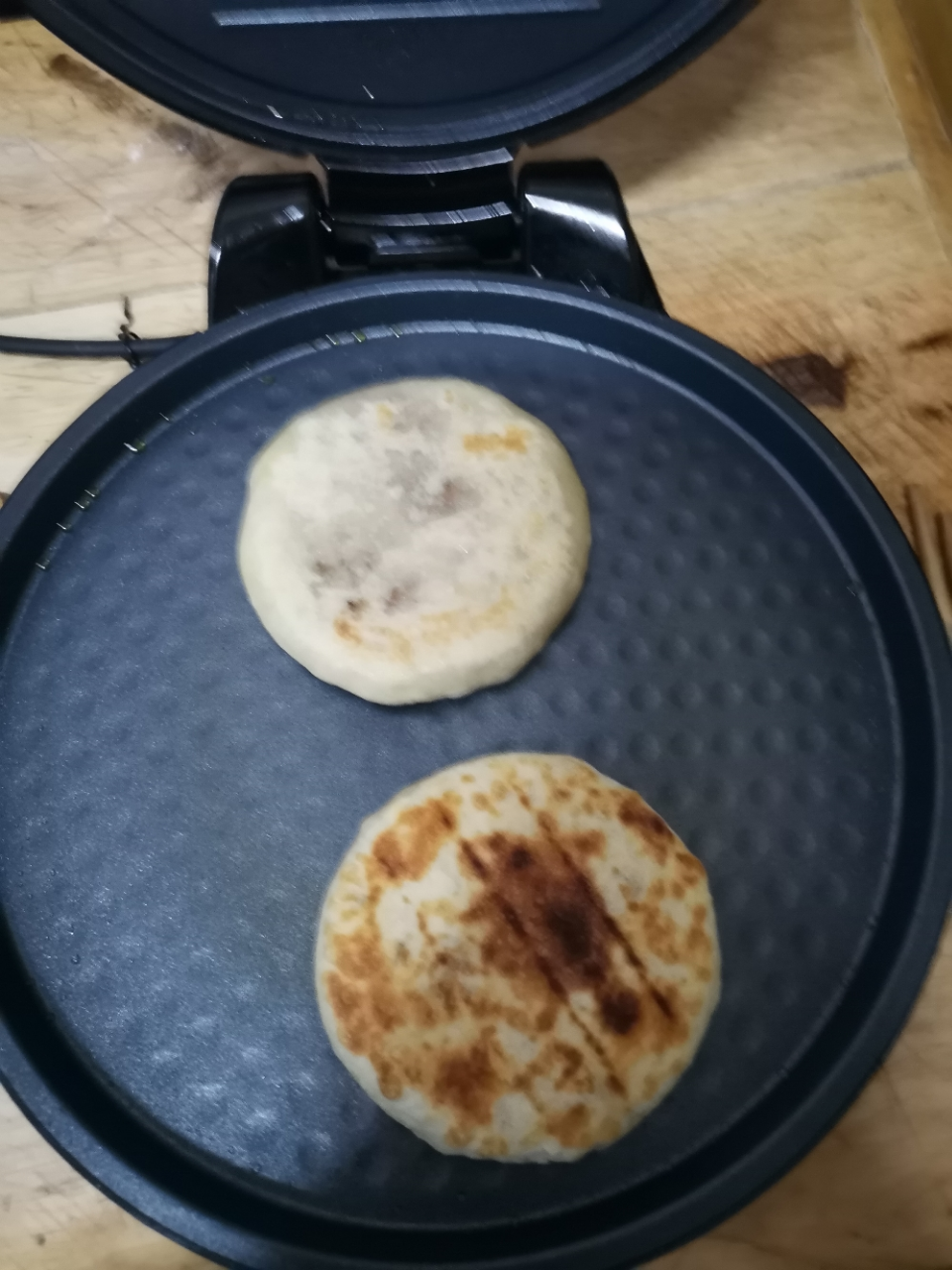 美的(Midea) 煎烤机MC-JHN30F电饼铛电饼档家庭用双面加热加大加深烤盘大尺寸上下盘电煎烤烙饼晒单图