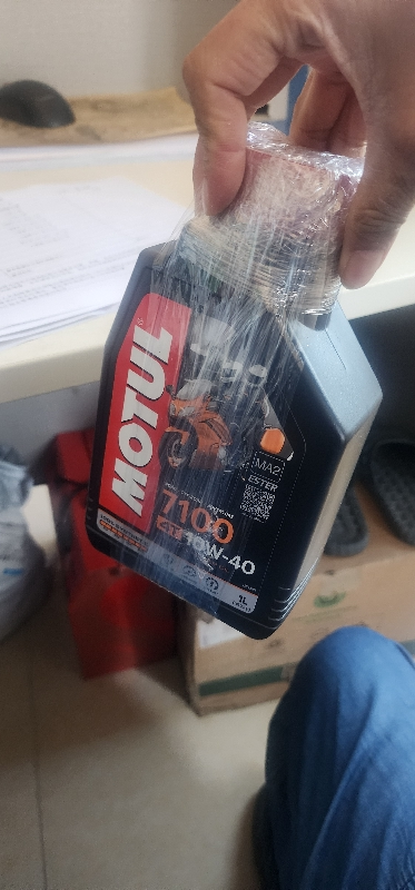 摩特(Motul)7100 4T 摩托车机油 全合成机油 10W40 1L晒单图