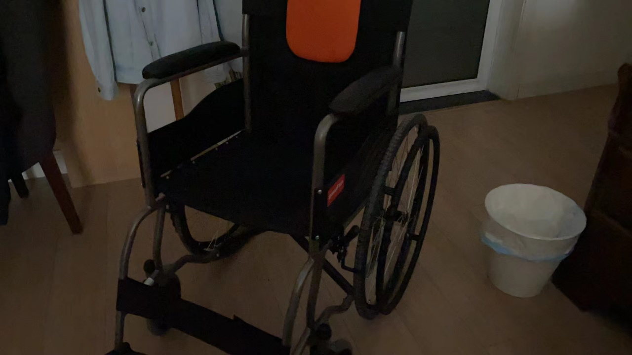 鱼跃轮椅车H050新型家用全钢管加固型可折叠手动轮椅普通轮椅脚踏板可拆缷;防后滑鱼跃鱼跃(YUWELL)晒单图