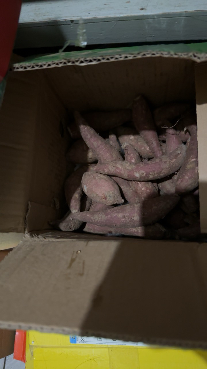 [西沛生鲜]海南新鲜冰淇淋紫薯 带箱5斤 单果1-3两 新鲜农家沙地超甜地瓜山芋晒单图