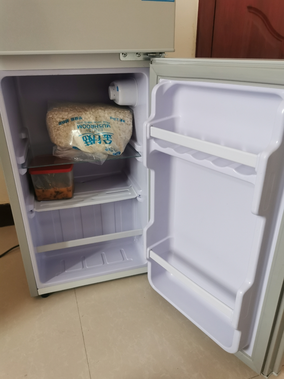 香雪海 小冰箱 家用小型双门冰箱 一级能效电冰箱 迷你小型节能冷藏冷冻 租房 宿舍冰箱 68S138E 银拉丝晒单图