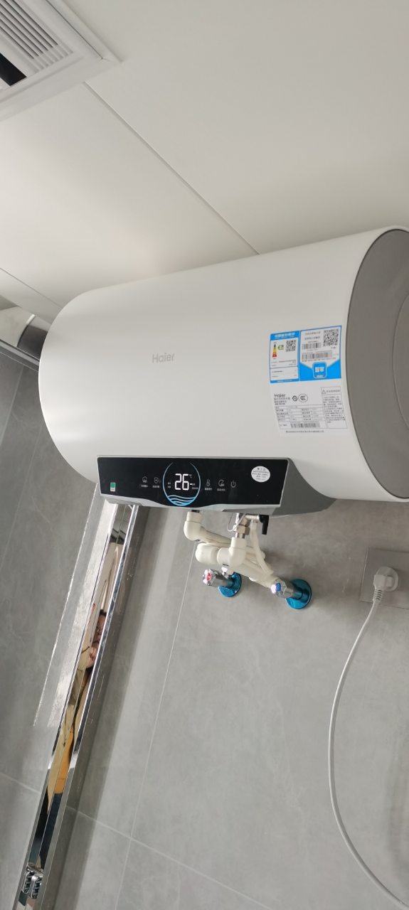 海尔(Haier)电热水器2.2KW速热预约节能家用50升节能洗浴专利防电墙PM1晒单图
