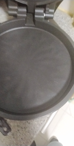 利仁(Liven)电饼铛家用双面加热23mm加深烤盘上下盘可单独加热不粘涂层煎烤机烙饼机早餐机悬浮可展开LR-J2301晒单图