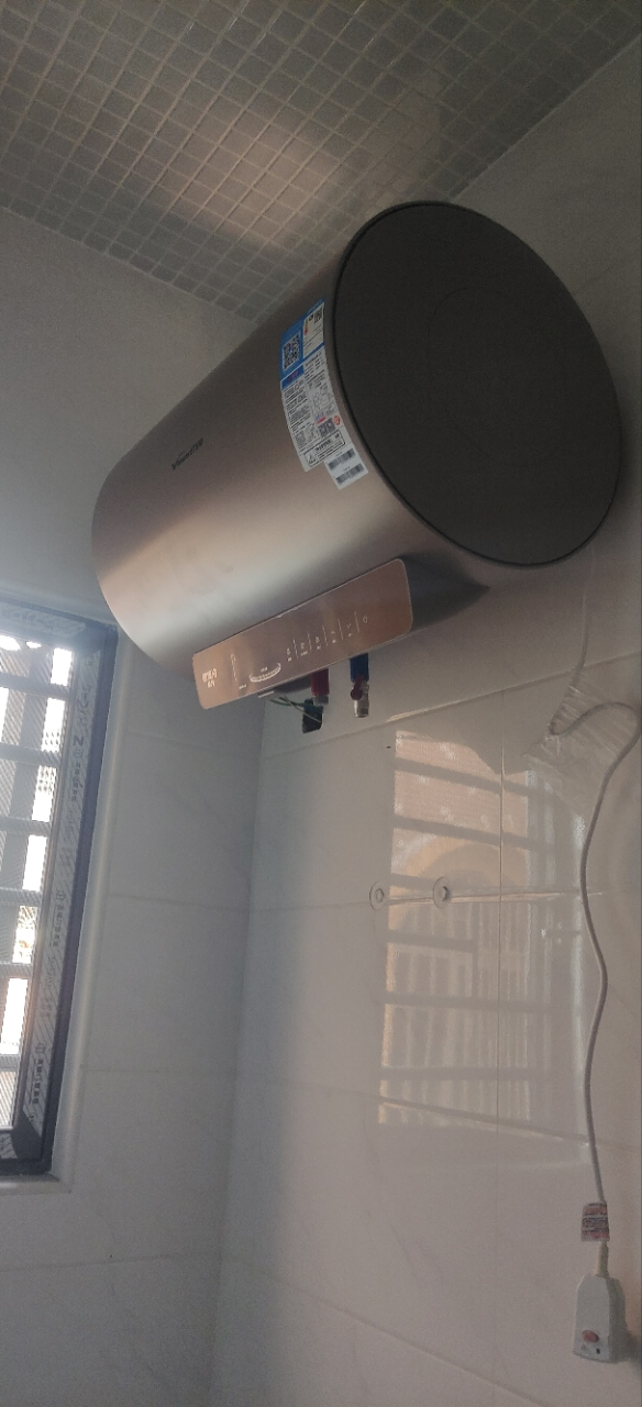 万和 (Vanward)电热水器80升电热水器电热水器速热 零电洗电热水器3000W热水器80L E80-Q8D1-30晒单图