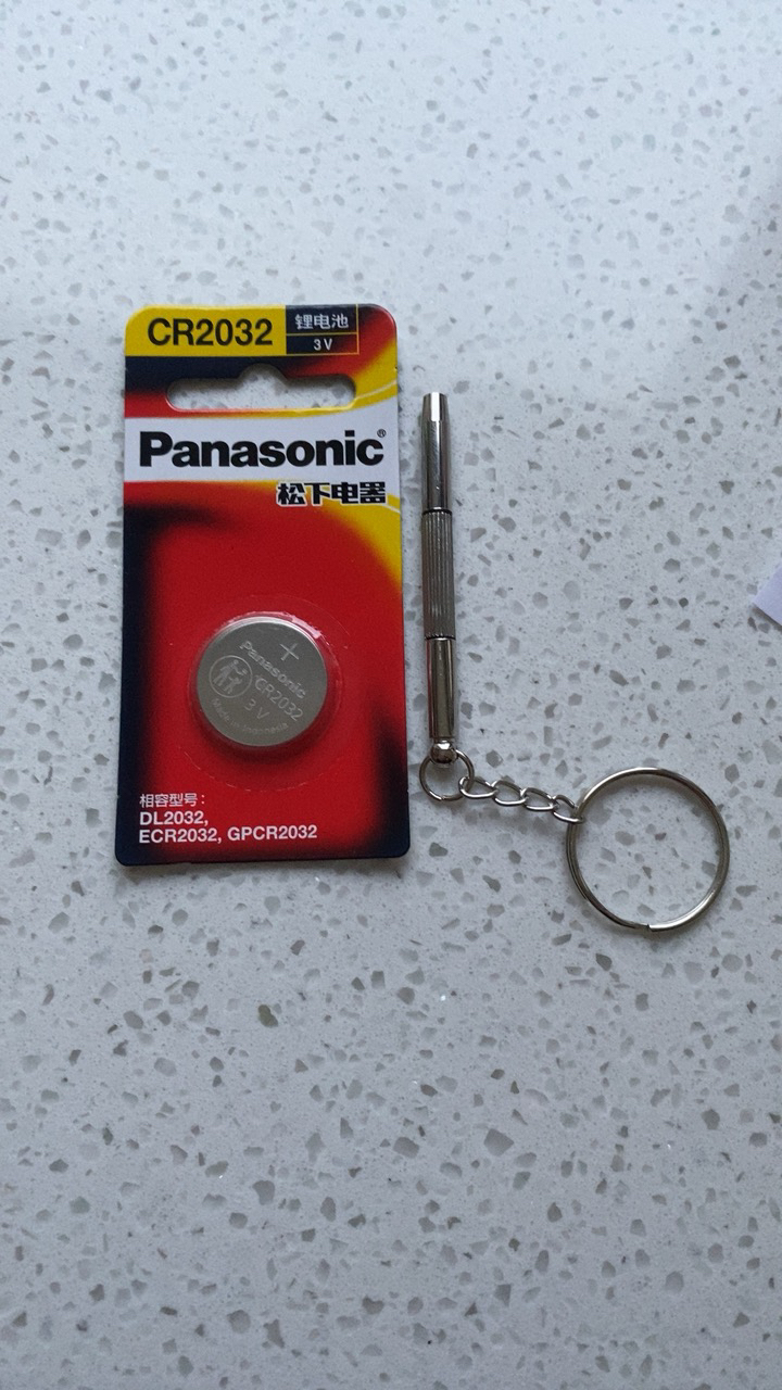 松下(Panasonic)CR2032纽扣电池 适用于奥迪大众等遥控器报警器电脑主板锂电子汽车钥匙 精品1粒装晒单图