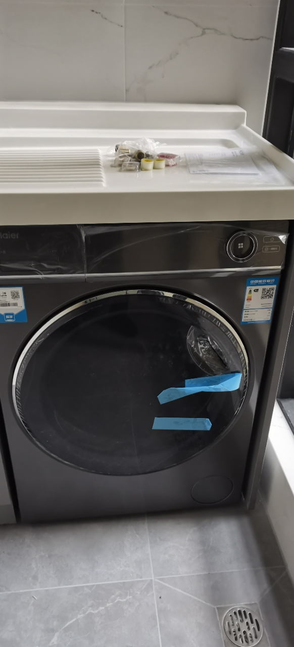海尔(Haier)滚筒洗衣机10公斤直驱变频大容量磁悬浮防震动智能投放WIFI物联摇篮柔洗洗烘一体晒单图