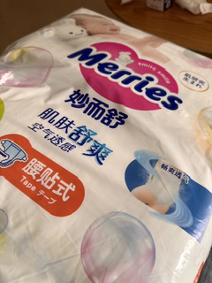 花王(MERRIES)纸尿裤S号82片小码腰贴式婴幼儿通用尿不湿日本进口晒单图