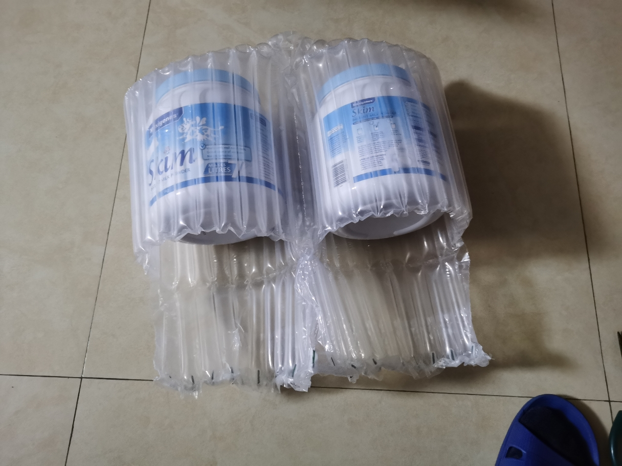 美可卓(Maxigenes)脱脂高钙成人奶粉 1kg/罐 2罐装 进口奶粉 学生奶粉 蓝妹子 澳大利亚进口晒单图