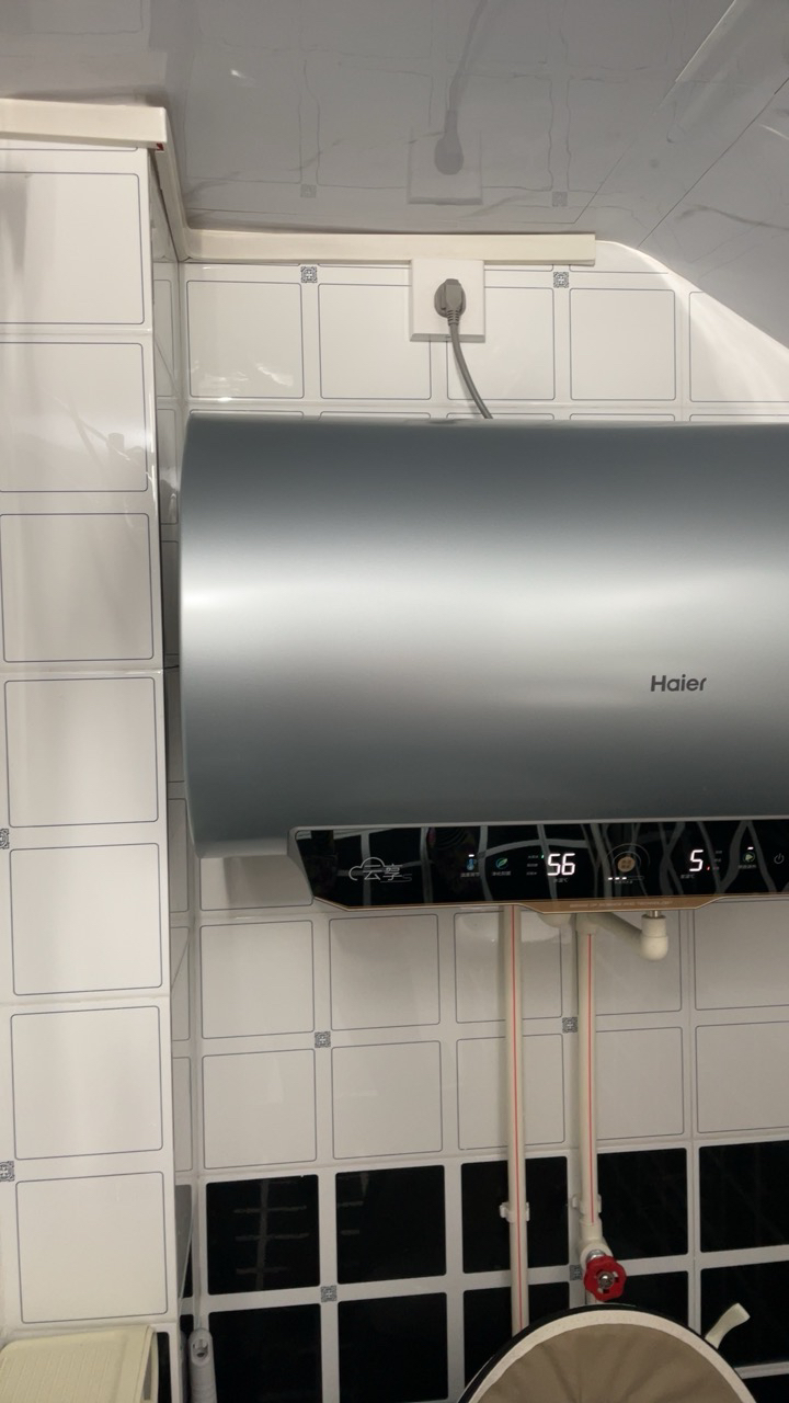 Haier海尔热水器 储水式电热水器 家用60升3.3KW两档变频速热抑菌净水洗内胆免清洗晒单图