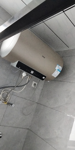 海尔(Haier)60升电热水器 WIFI智控 2200W速热 一级能效 APP预约洗浴EC6002-YG3(U1)晒单图