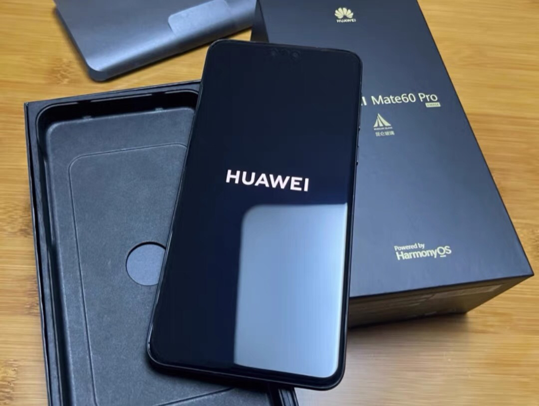 华为/HUAWEI Mate 60 Pro 12GB+512GB 雅丹黑 移动联通电信全网通智能旗舰手机晒单图