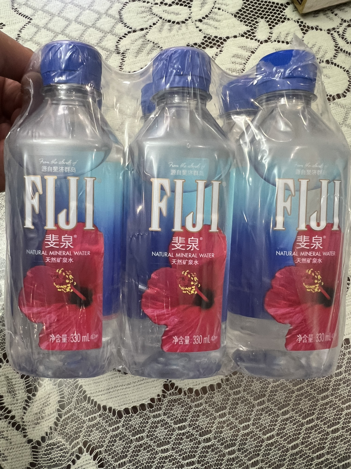 斐济原装进口 斐泉(FIJI) 天然矿泉水 330ml*6瓶晒单图