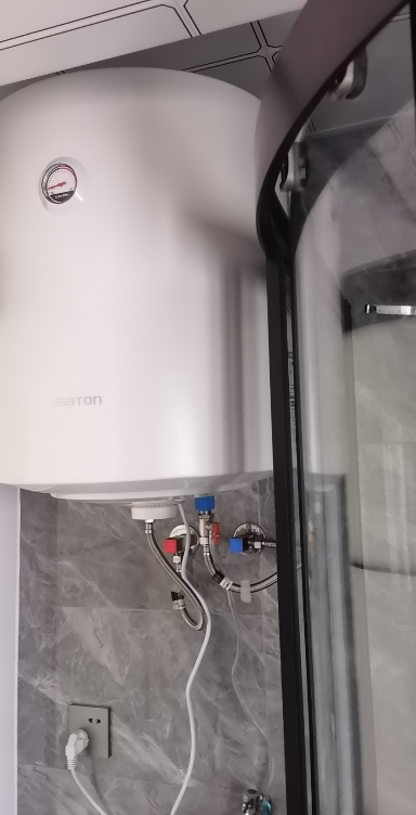 USATON/阿诗丹顿电热水器家用储水式速热浴室洗澡60升一级能效竖式安装节能省电2000W KC75-N60J20晒单图
