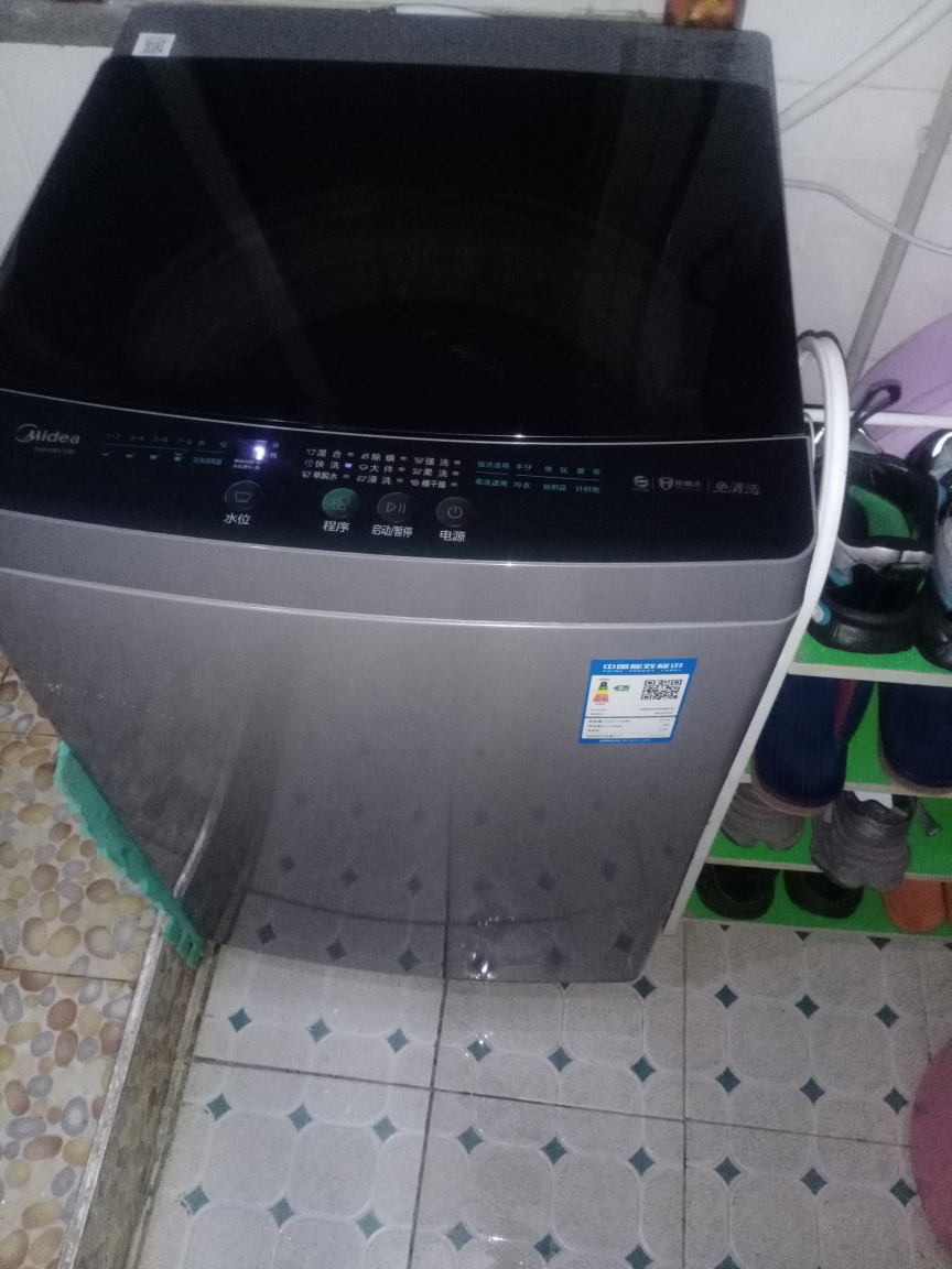 美的(Midea)波轮洗衣机全自动10公斤家用大容量健康真除螨抗菌材质波盘升级MB100V33B深层劲洗20年防生锈晒单图