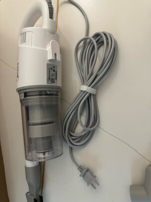 美的(Midea)吸尘器U2 家用手持立式有线吸尘器 二合一强劲吸力 白色 四重过滤 一键拆卸 低噪轻音 400W功率晒单图