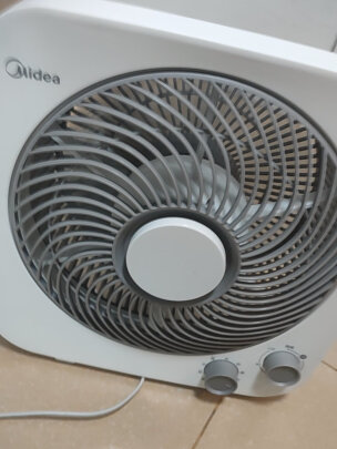 美的(Midea)电风扇[KYT30-21MA]家用小型转页扇落地扇宿舍台式轻音风扇四档可调风扇桌电扇定时电扇晒单图