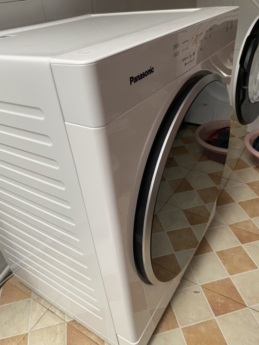 松下(Panasonic)烘干机6公斤干衣机 日式烘干 75度除菌 除皱去味 免熨烫即干即穿NH-6011P晒单图