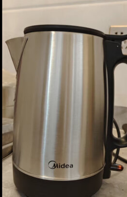 美的(Midea)电水壶热水壶304不锈钢开水壶家用自动断电1.7L大容量电热烧水壶 SH17X103晒单图