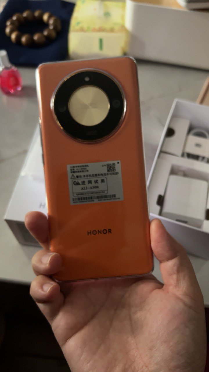 荣耀X50 8GB+128GB 燃橙色 SGS整机五星抗跌耐摔认证 5800mAh超耐久长续航 第一代骁龙6移动平台 一亿像素大底主摄 120Hz智能高刷 5G手机晒单图