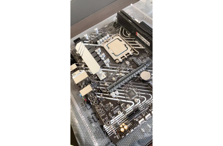 华硕 B760M-K DDR4+i5 12490F盒装CPU主板套装台式电脑游戏主板组装电脑升级主板CPU套装[6核心12线程]晒单图