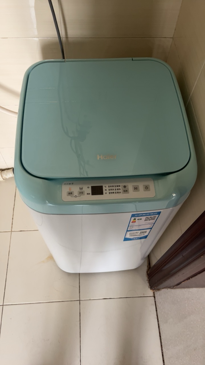 海尔(Haier)洗衣机3公斤全自动婴儿洗衣机小型宿舍家用内衣迷你儿童洗衣机小神童洗袜子XQBM30-R199晒单图