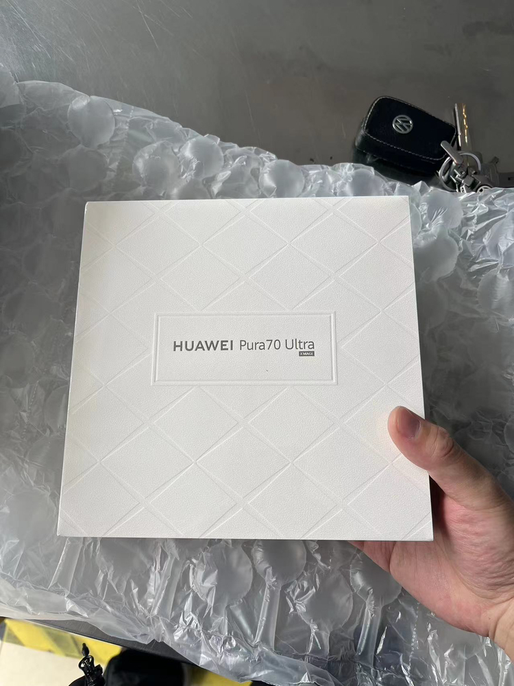 华为/HUAWEI Pura 70 Ultra 16GB+1TB 星芒白 超聚光伸缩摄像头 超高速风驰闪拍 华为P70智能旗舰手机晒单图