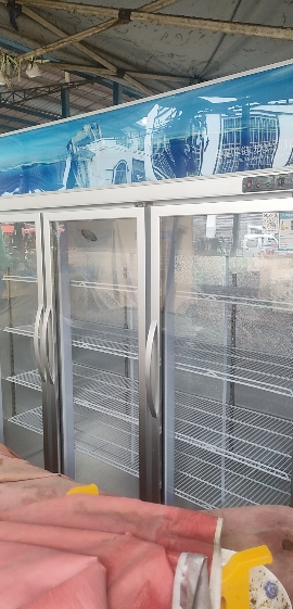 星星(XINGX)1200升 商用展示柜 对开门 冷藏柜 立式冷柜 冰箱 双层玻璃 三门 直观展示 LSC-1200K晒单图
