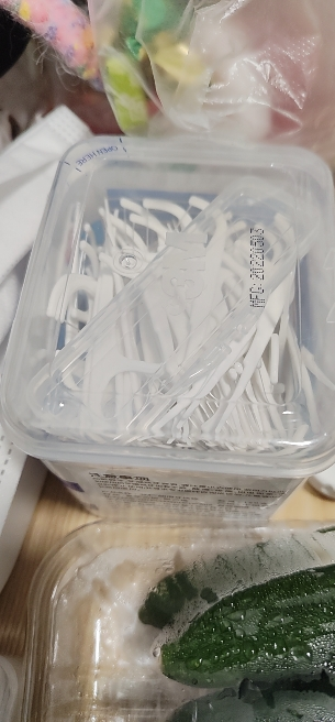 3M牙线棒 家庭装安全超细剔牙线清洁齿缝150支/盒装 送便携收纳盒(1盒装)晒单图