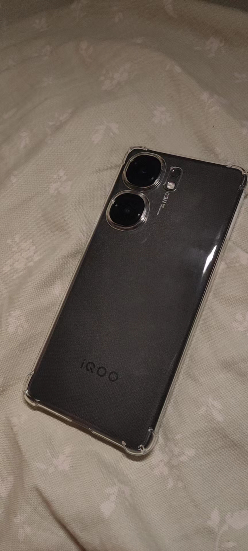 iQOO Neo9 格斗黑 16GB+512GB 全网通5G新品手机第二代骁龙8旗舰芯5000万像素144Hz高刷120W闪充拍照游戏学生性能手机晒单图