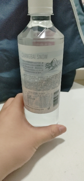 农夫山泉长白雪天然雪山矿泉水535ml*24瓶装 彩虎版晒单图