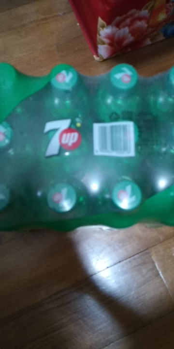 百事可乐 7喜 七喜7up 柠檬味 碳酸饮料整箱 300ml*12瓶 (新老包装随机发货)晒单图